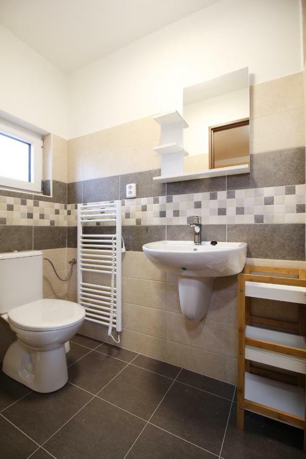 Apartmány včelka Hranice u Novych Hradu Exteriér fotografie